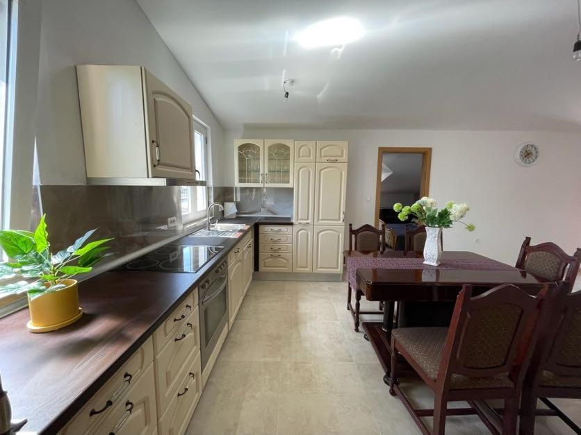 Apartment Venera ブラチェ エクステリア 写真