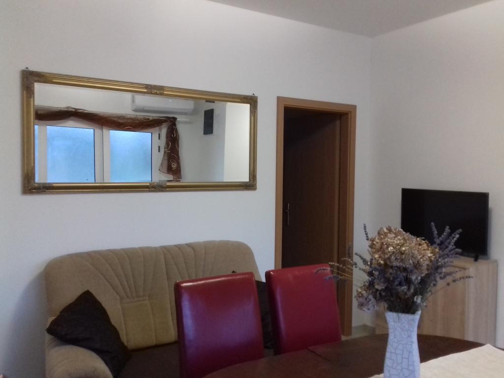 Apartment Venera ブラチェ エクステリア 写真